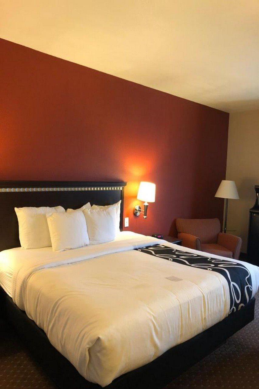 Americas Best Value Inn - Gun Barrel City Exteriör bild