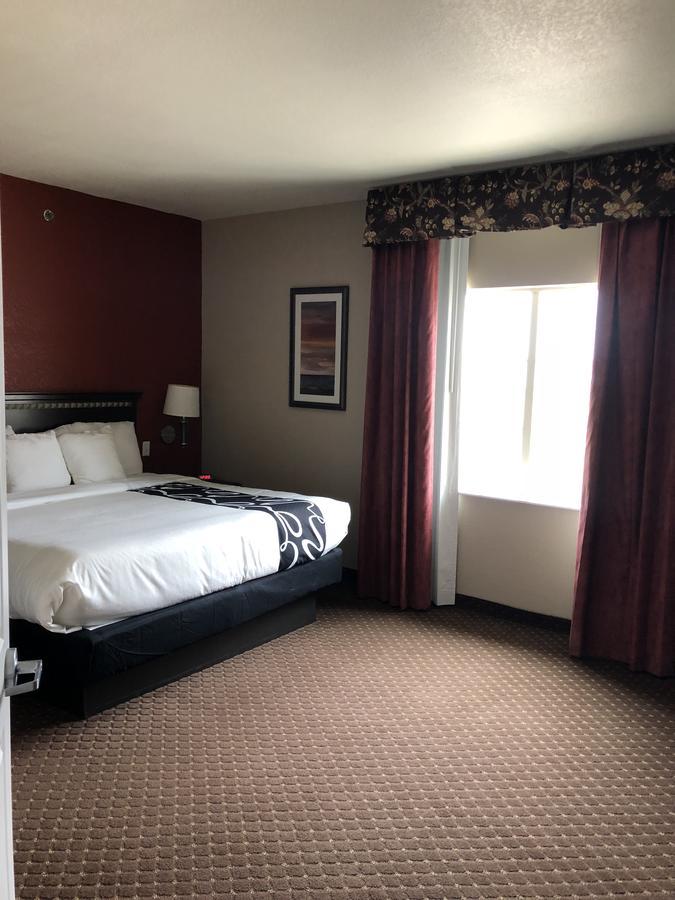 Americas Best Value Inn - Gun Barrel City Exteriör bild